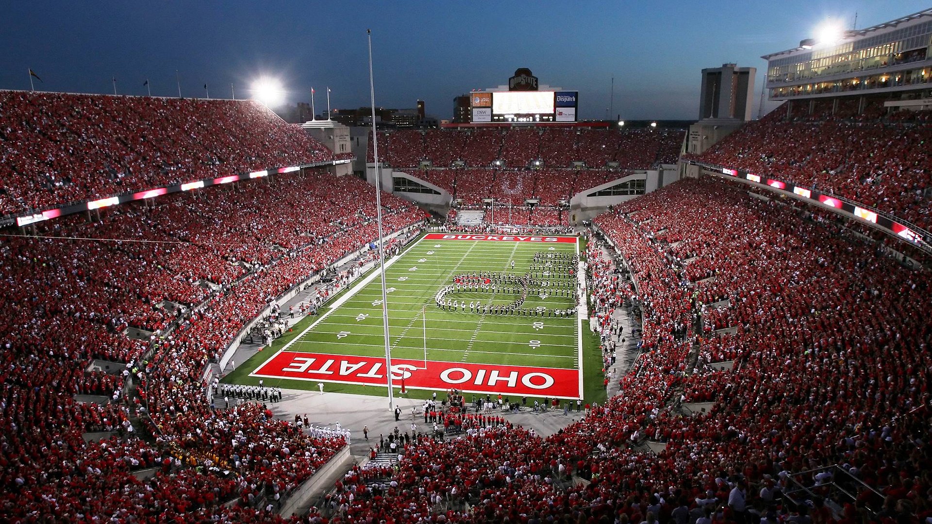 _无人机击球赛:科技助力传统运动升级_,无人机比赛视频